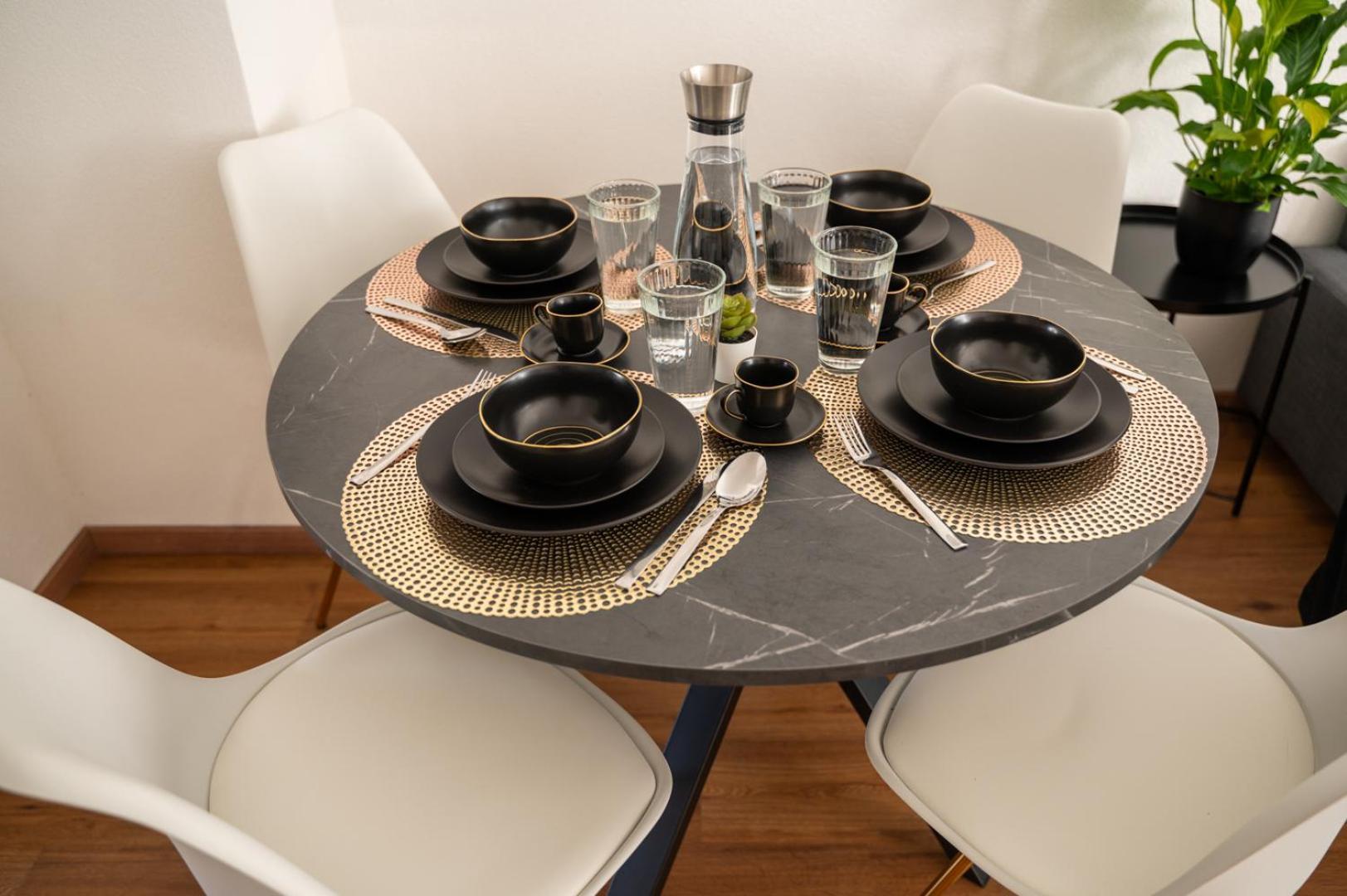 Apartment Special Primero Picasso Basel, Bahnhof Grossbasel 10-star