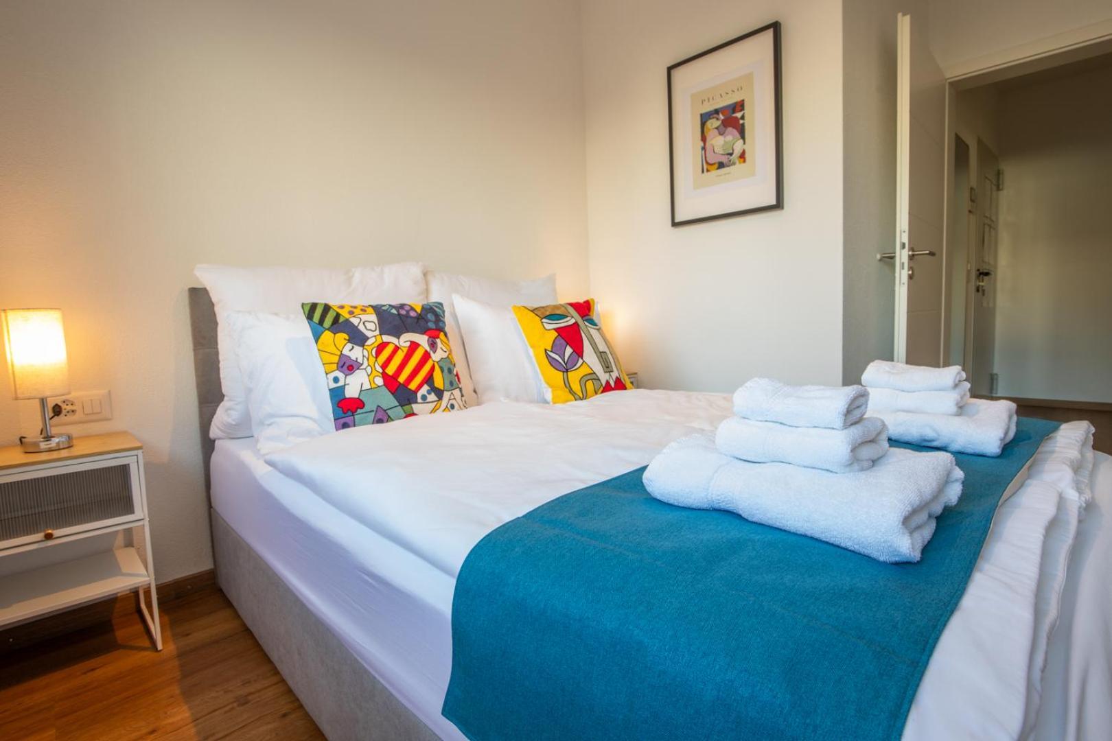 Apartment Special Primero Picasso Basel, Bahnhof Grossbasel 10-star *